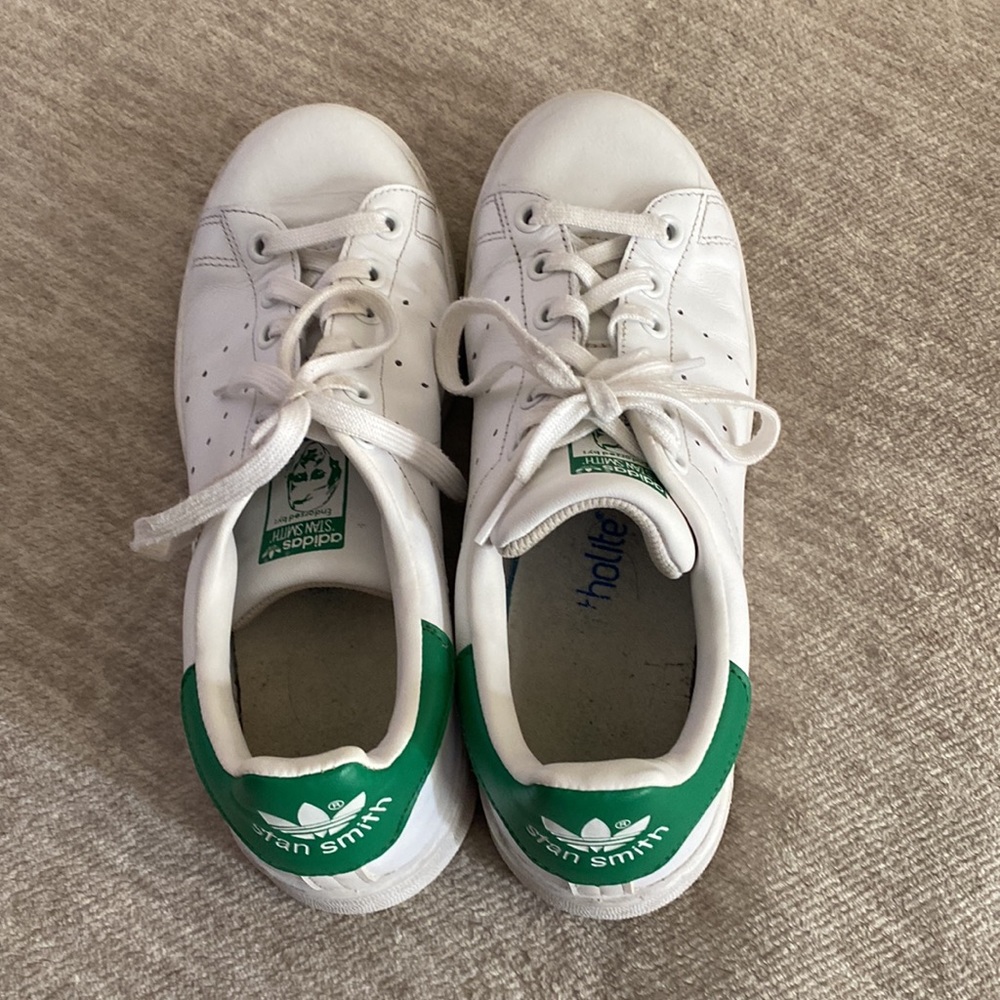 Women’s Stan Smiths